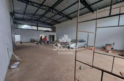 Galpão, 204 m² - venda por r$ 1.300.000,00 ou aluguel por r$ 7.000,00/mês - tibery - uberlândia/mg