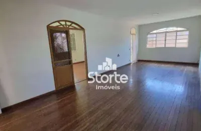 Casa com 3 dormitórios à venda, 380 m² por r$ 2.450.000,00 - martins - uberlândia/mg