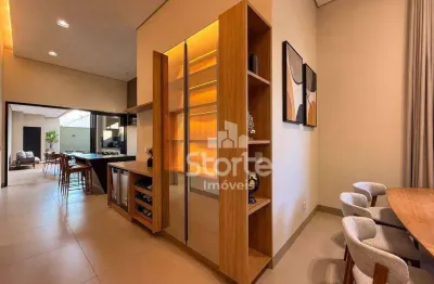 Casa alto padrão com 4 suítes à venda, 215m² por r$ 2.290.000 - condomínio splêndido - uberlândia/mg