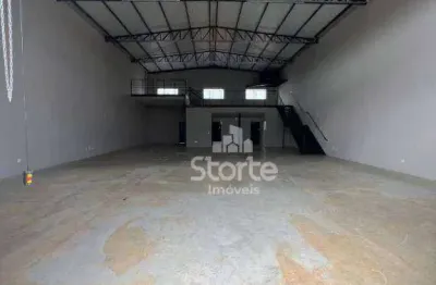 Galpão para alugar, 360 m² por r$ 10.000,00/mês - santa mônica - uberlândia/mg