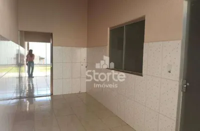 Casa com 3 dormitórios, sendo 1 suíte à venda, 85m² por r$ 460.000 - jardim europa - uberlândia/minas gerais