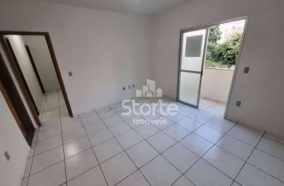 Apartamento com 3 dormitórios para alugar, 77 m² por r$ 1.800,00/mês - jardim finotti - uberlândia/mg