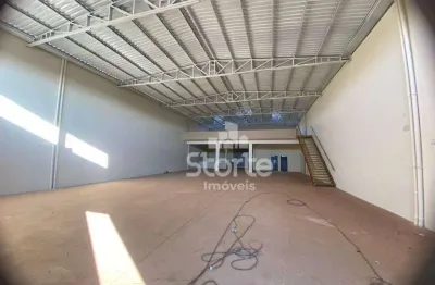 Galpão para alugar, 640 m² por r$ 16.000/mês - novo mundo - uberlândia/mg