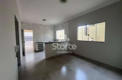 Casa com 3 dormitórios à venda, 132m² por r$ 620.000 - alto santa mônica - uberlândia/mg
