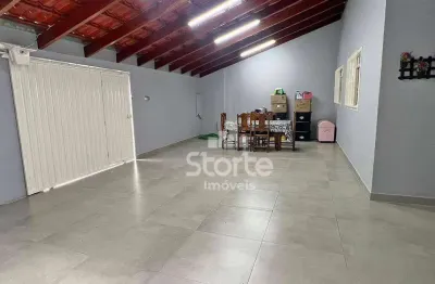 Casa com 2 dormitórios à venda, 120 m² por r$ 325.000,00 - pacaembu - uberlândia/mg