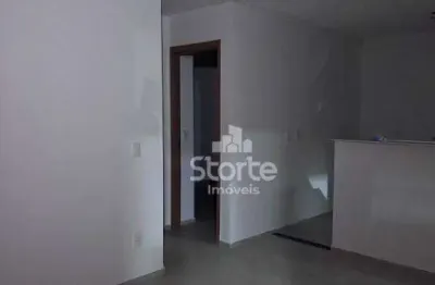 Apartamento térreo com varanda estendida com 2 dormitórios à venda, 47m² por r$ 180.000 - chácaras tubalina e quartel - uberlândia/mg