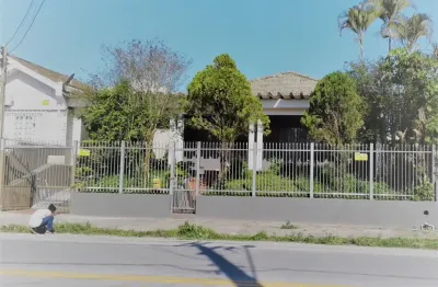 Casa com 5 quartos para alugar na Rua Baronesa do Cerro Azul, 733, Campo Grande, Paranaguá