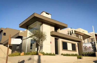 Casa à venda com 3 dormitórios(1 sendo suíte), alto horizonte - estância velha/rs