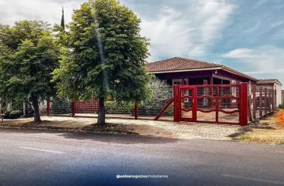 Casa com 3 quartos à venda no Centro, Portão 