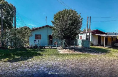 Casa com 3 quartos à venda no Centro, Capela de Santana 