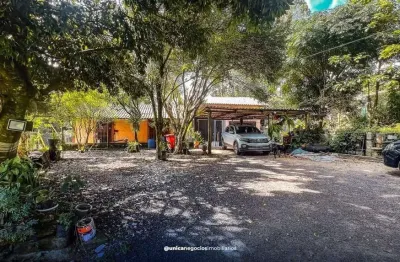 Casa com 3 quartos à venda no Centro, Capela de Santana 