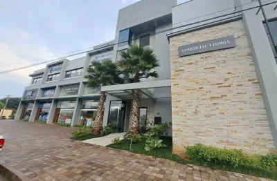 Sala comercial para alugar no Centro, Portão 