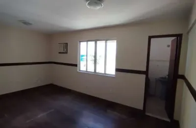 Sala comercial para venda em são pedro da aldeia, centro, 1 banheiro