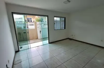 Casa duplex para venda em são pedro da aldeia, nova são pedro, 3 dormitórios, 1 suíte, 2 banheiros, 1 vaga