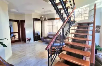Casa em condomínio fechado com 5 quartos à venda na Rua Gilberto Teixeira Brunato, Casa, Condomínio Sunset Park, São José dos Campos