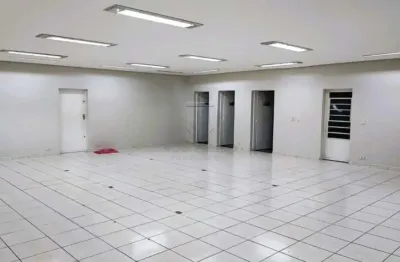 Ponto comercial para locação ou venda, com vagas de garagem, localizado na av ademar de barros.
