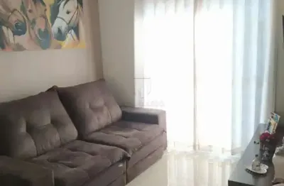 Apartamento com 2 quartos e 2 banheiros à venda, 68 m²- ótima localização