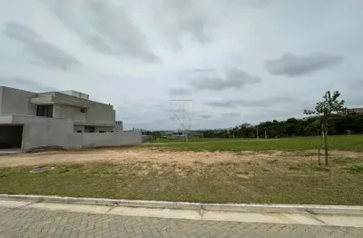 Lote em condomínio fechado com 330,00 metros quadrados condomínio terras alpha - condomínio com grande campo de valorização.