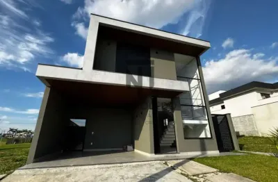 Casa sobfrado em condomínio fechado á venda - 4 dormitórios 2 suítes - vereda dos campos - sjc