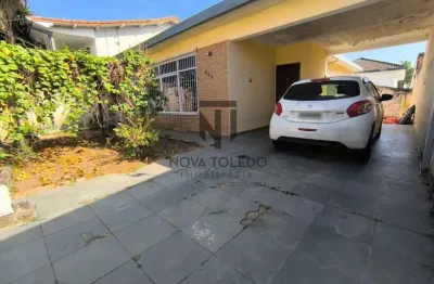 Casa térrea á venda com preço de terreno - 333m² terreno - 4 dormitórios - imóvel precisa de reforma - jardim das indústrias