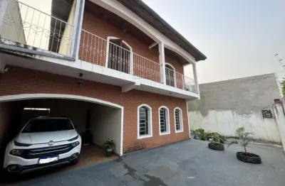 Oportunidade! sobrado à venda - 250m² - 4 dormitórios 1 suíte - jardim morumbi - são josé dos campos