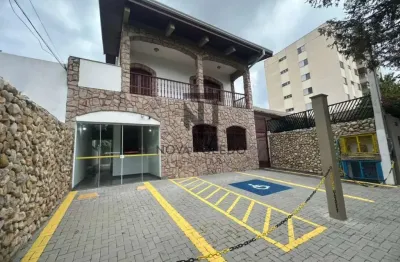 Ponto comercial/casa - para locação - com 6 salas e 5 banheiros - quintal e vagas de garagens - vila ema