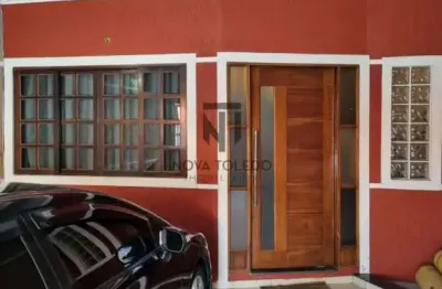 SOBRADO Á VENDA - 170m² - 3 DORMITÓRIOS 1 SUÍTE - RESIDENCIAL ALTOS DO BOSQUE - SÃO JOSÉ DOS CAMPOS/SP