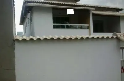 Casa com 4 quartos à venda na rua hugo paulo de oliveira, 135, extensão novo rio das ostras, rio das ostras, 135 m2 por r$ 480.000
