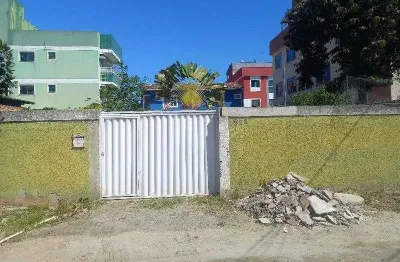 Casa com 2 quartos à venda na rua adilfo frejat, terra firme, rio das ostras, 366 m2 por r$ 370.000