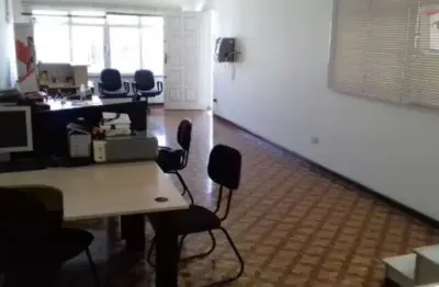 Sobrado com 2 salas, 3 dormitórios, 4 vagas de garagem  na vila guilherme