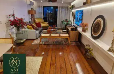 AST IMÓVEIS VENDE apartamento de 4 quartos sendo 2 suítes, 2 vagas de garagem no miolo de Icaraí