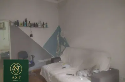 AST IMÒVEIS VENDE casa de vila sem valor de condomínio com 2 quartos mais dependência com , 77 m² por R$ 250.000 - Centro - Niterói/RJ