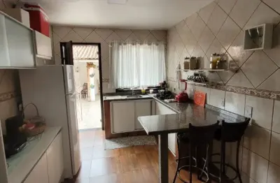 Vendo casa com ponto comercial no bairro joão pessoa em jaraguá do sul