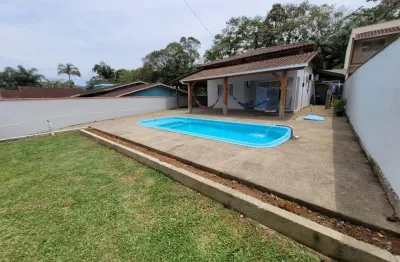 Ótima oportunidade - casa à venda com piscina – schroeder | bairro centro norte