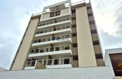 Apartamento garden com 02 quartos, elevador e garagem em são pedro.