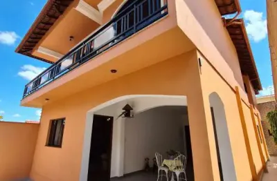 Casa com 4 quartos à venda na Rua General Mário Xavier, Jardim das Laranjeiras, Juiz de Fora