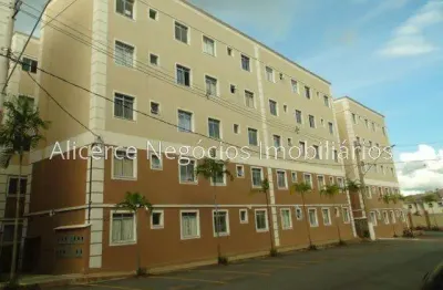 Apartamento de 02 quartos com garagem em  são pedro.