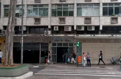 Vaga de garagem a venda no edifício  solar do rio branco