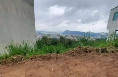 Terreno à venda na Rua Domingos Tavares de Souza, Vivendas da Serra, Juiz de Fora