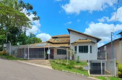 Casa linear 3 quartos, com quintal no condomínio são lucas