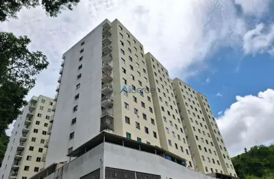 Apartamento 02 quartos, com garagem numerada e 03 elevadores no eldorado