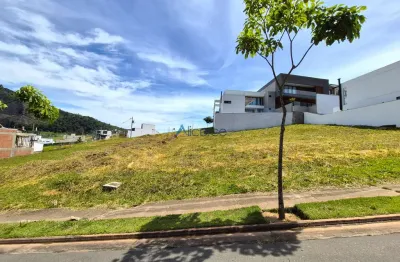 Terreno em condomínio fechado à venda na Rua Bellatrix, Terras Altas, Juiz de Fora