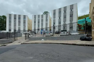 Apartamento com 2 quartos à venda na Rua Guacuí, São Mateus, Juiz de Fora