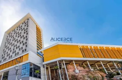 Kitnet / Stúdio à venda na Avenida Presidente Itamar Franco, Cascatinha, Juiz de Fora