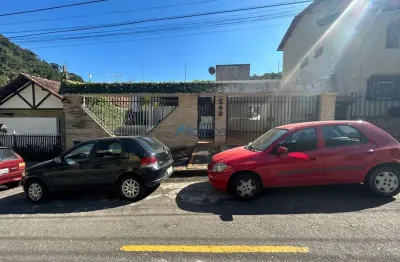 Linda casa de 4 quartos no vale do ipê - proximidade com conforto