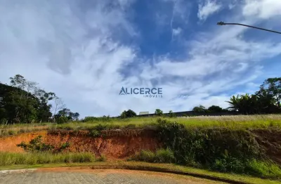 Terreno em aclive- medindo 427,61m² no residencial barcelona- salvaterra