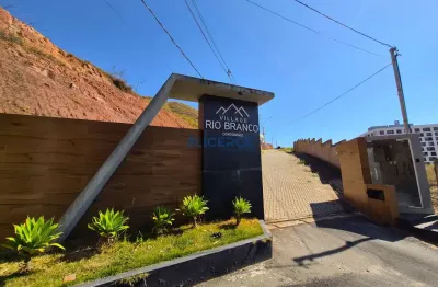 Terreno em condomínio fechado à venda na Rua Victório Zarantonelo, Manoel Honório, Juiz de Fora