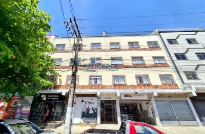 Apartamento com 3 quartos e área externa no cascatinha