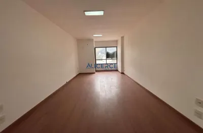 Sala comercial à venda na Avenida Barão do Rio Branco, Centro, Juiz de Fora