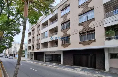 Apartamento com 3 quartos à venda na Avenida Presidente Itamar Franco, São Mateus, Juiz de Fora